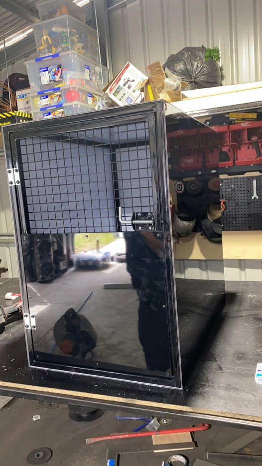 Dog box build