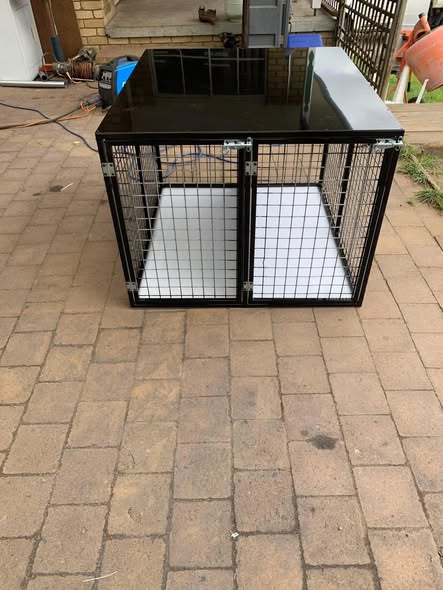 Dog box build