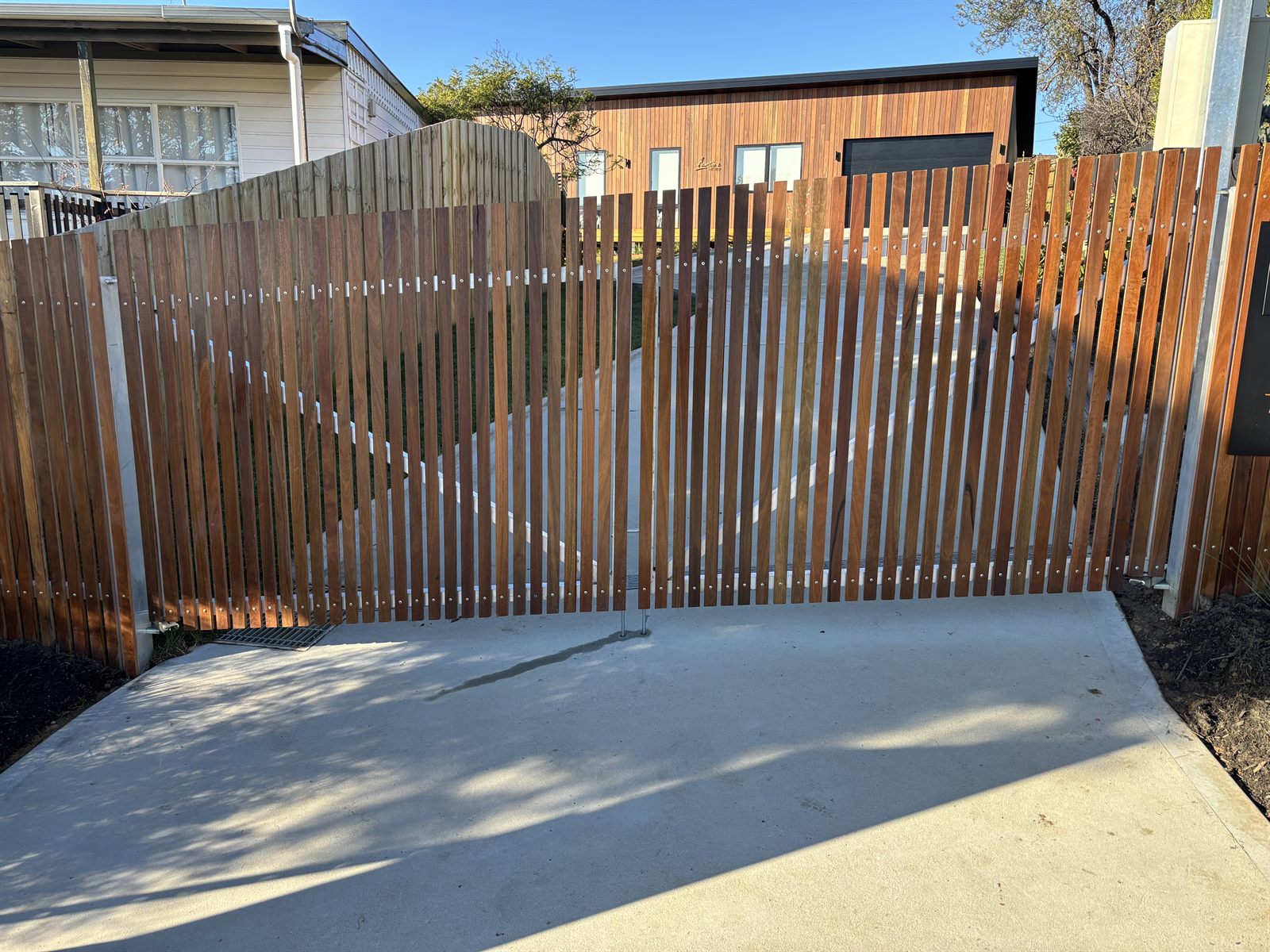 Timber-batten sliding gate, closed