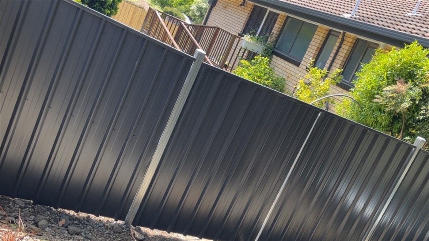 Colorbond boundary fence with galvanised posts